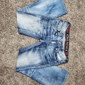 Rock revival Jean's